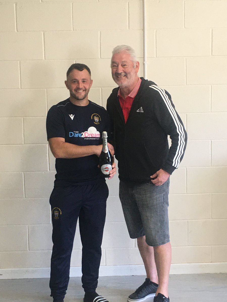 NuneatonGriff's tweet photo. Also everyone at Nuneaton Griff Fc would like to congratulate yesterday’s C & D Hambridge Mom award winner Ben Ashby for a superb performance in the midfield #CongratulationsBen https://t.co/sVh5hc1oUu