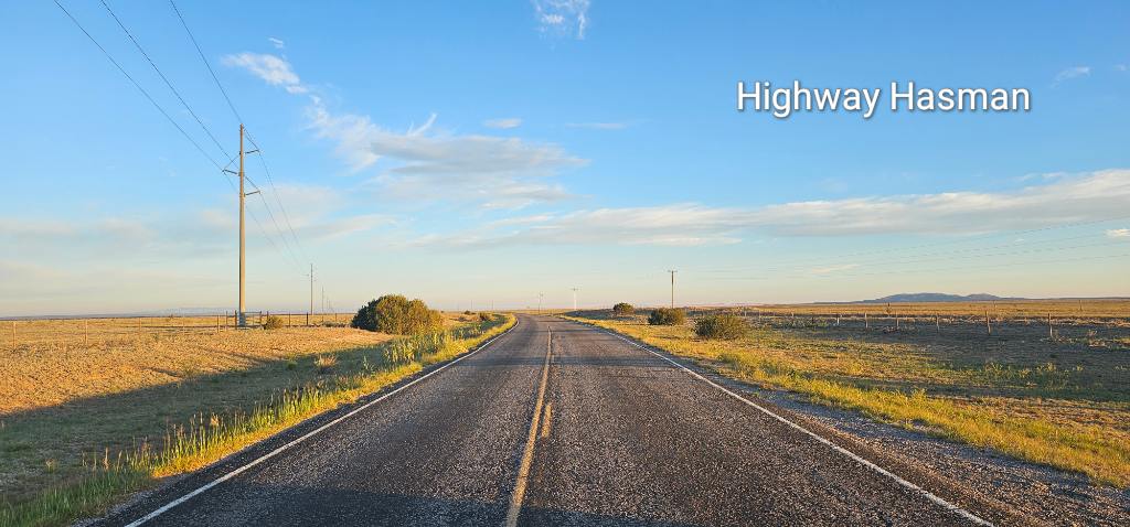 GregsHighway's tweet photo. Have a good day
#twolane
#NewMexico https://t.co/BrGDAu10mf