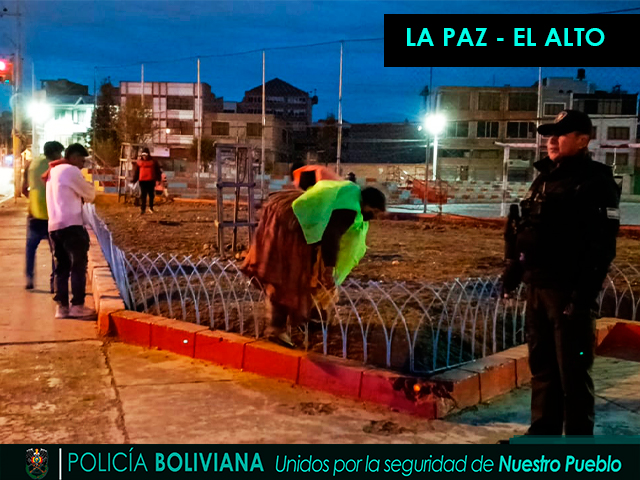 Pol_Boliviana's tweet photo. #Ley259
#GestiรณnOperativa
Este domingo 03 de septiembre, como resultado de los Operativos del Plan #PorUnaBoliviaMejor, la Policรญa Boliviana controla el trabajo comunitario a nivel nacional de limpieza de espacios pรบblicos, con mรกs de 150 infractores de la #Ley259. https://t.co/FOPm8JVvYz