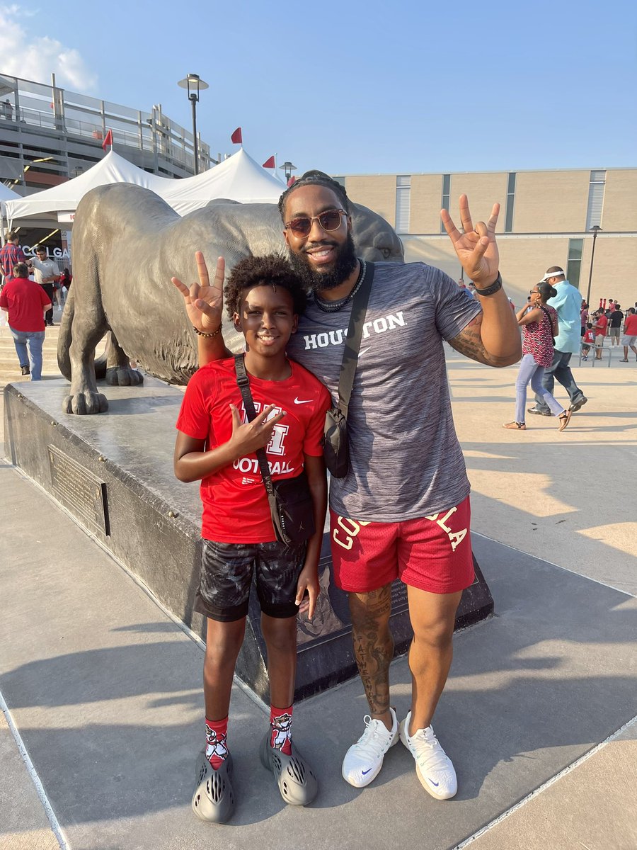 RogersMathWorld's tweet photo. Go @UHCougarFB Coogs. Father-son time after week 1 back to school with students. Never quantity… always quality. 💪🏾 https://t.co/lDW8F54cYC