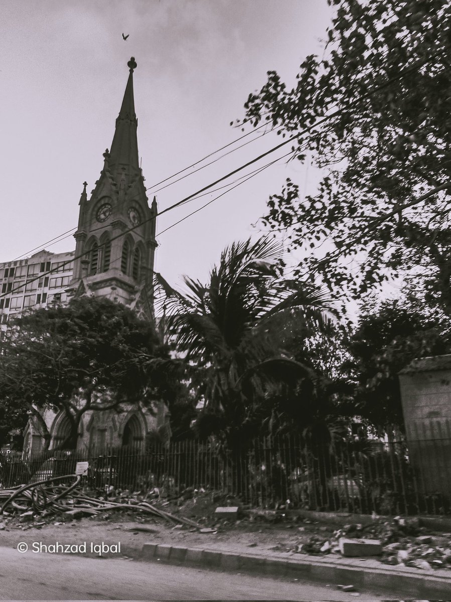 W_O_C_NFT's tweet image. Merewether clock tower built during the victorian era in Karachi. A memorial for Sir William L. Merewether who served as Commissioner of Sindh from 1867 to 1877. #merewether #clock #History #discovery #WorldHistory #Memorial #Sindh #NationalFilmAwards