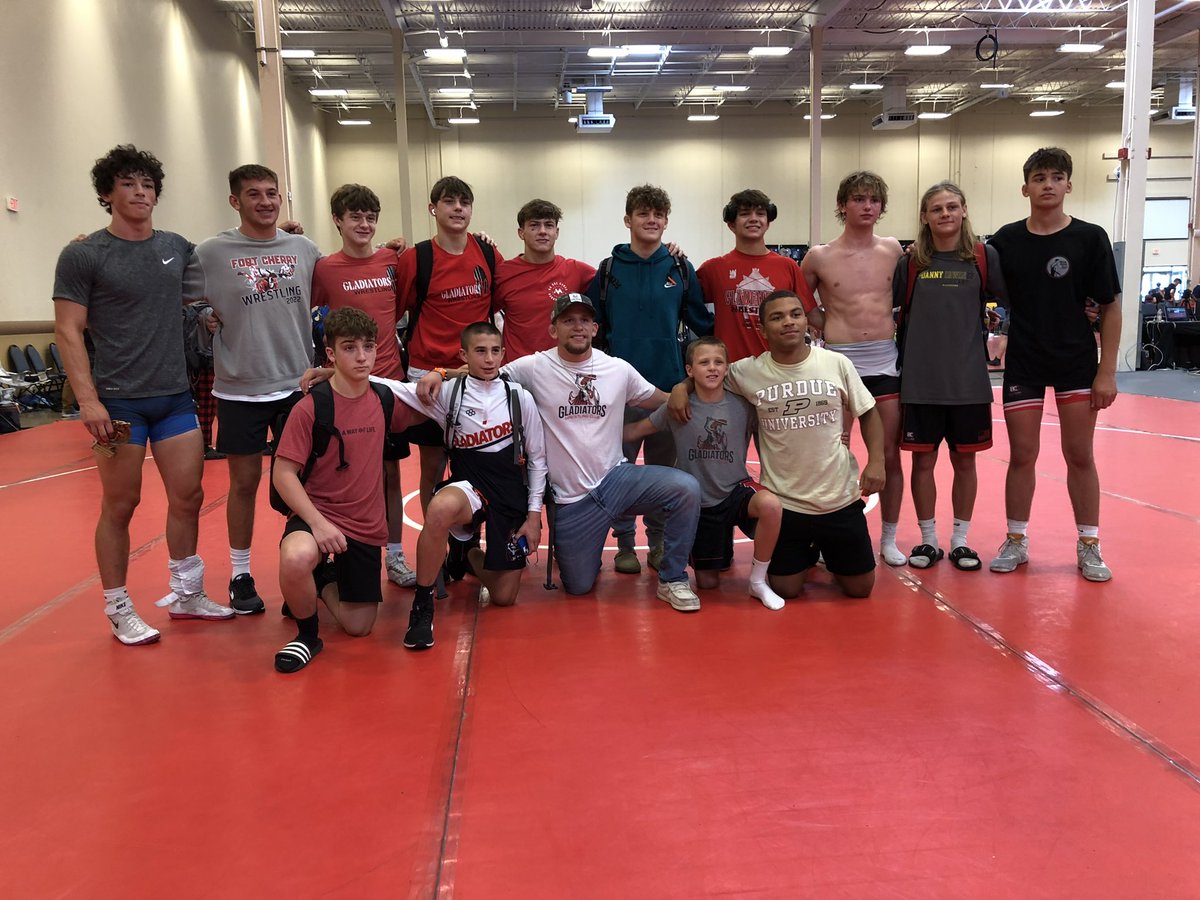 IsaacLacinski's tweet photo. Thank you to @gladiatorswres1 for allowing me to be apart of your team yesterday at Battle in the Burgh.  Thanks also to @_alec_cook_ and @shawn_taylorrrr for coaching. https://t.co/ZLNIUOHsXx