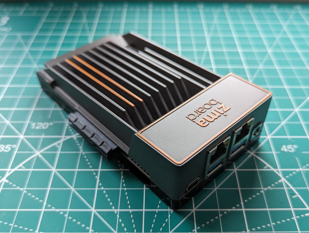 LearnEmbeddedYT's tweet image. Next SBC up for review is the Zimaboard! The self proclaimed &quot;World’s First Hackable Single Board Server&quot;. Quad core Intel Celeron, 8GB RAM, 2x 1Gig ethernet, pcie expansion etc... 

Maybe we will find out what makes this more &quot;hackable&quot; than any other SBC?!