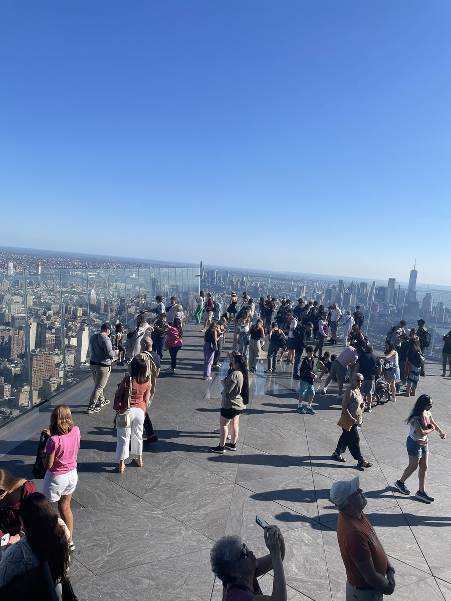 DanParry16's tweet image. Well #NewYork you never fail to amaze
#NewYorkSkyline
#CentralPark
#TheEdge
#TheEmpireStateBuilding