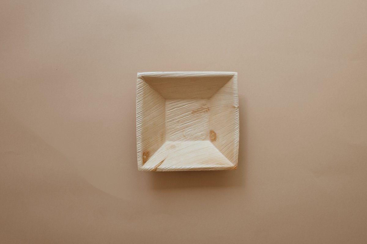 thewholeleafco's tweet photo. Looking to add some fresh style to your dinner party? Check out our square bowl and surprise your guests with a unique look!

#dinnerparty #compostablebowl #plantbased #smallbusiness #lovewholeleaf https://t.co/3Xv4HyFzsv