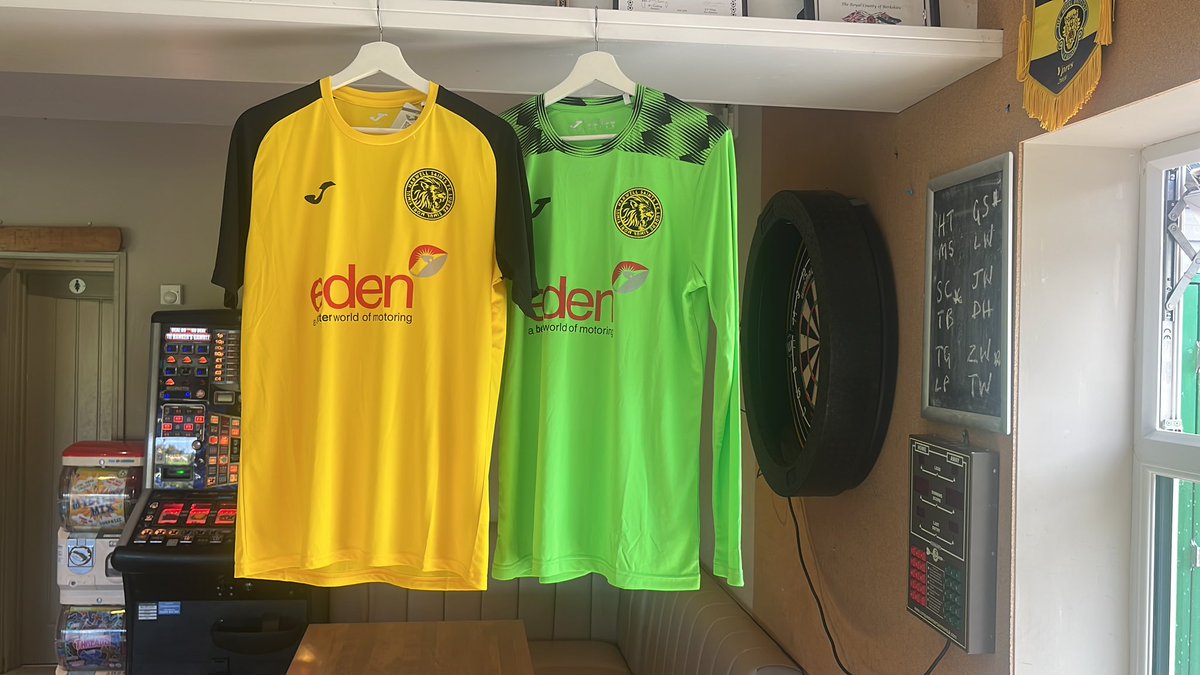 Introducing our new home kit for the 23/24 season! More pictures to follow soon