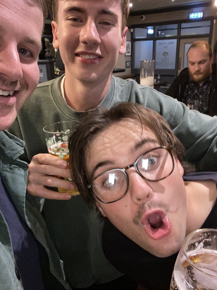 CliffeCC tweet media