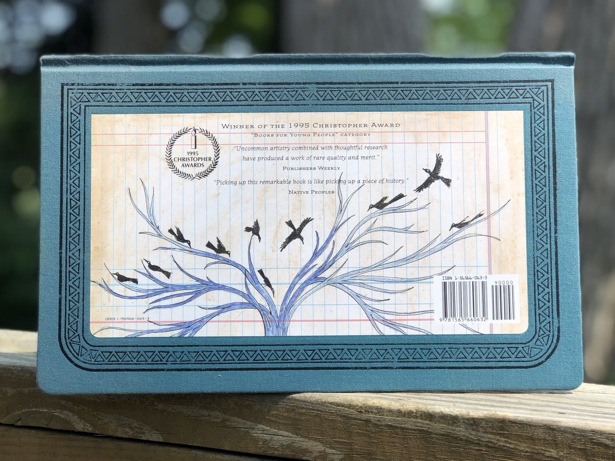 Paperbacks_Plus's tweet image. The #Ledgerbook of Thomas Blue Eagle
by Jewel H. Grutman and Gay Matthaei 

A fictional account of a young Sioux warrior&apos;s quest for knowledge that takes him from the plains of his childhood to a far-off boarding school. 

A tribute to the #pictographs recorded by Plains artists.