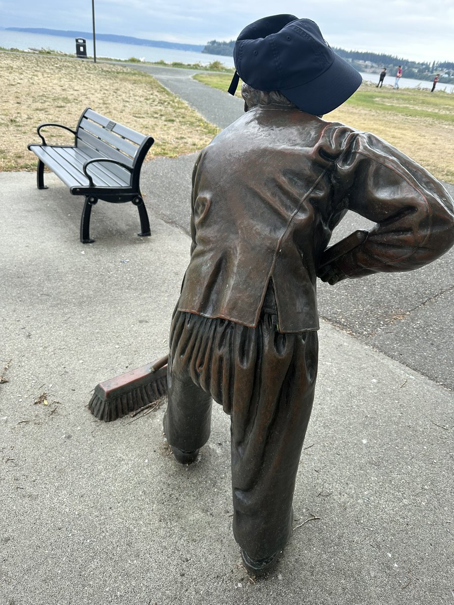 Derrick4Real19's tweet image. #PushBroom