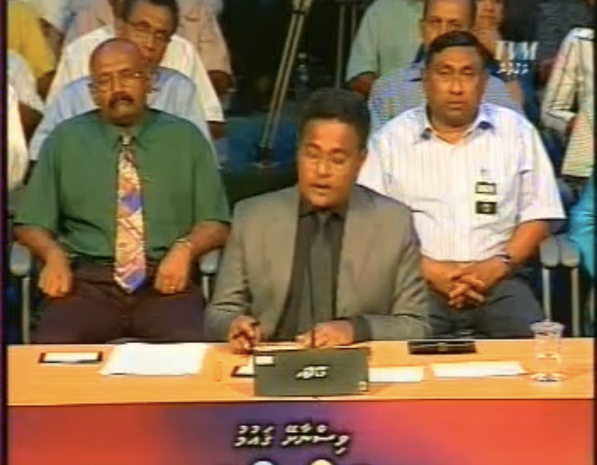 XefroX's tweet photo. The Presidential debate should not be depicted as child's play. It comprises the President of the country and individuals vying for the title.

A moderator should possess the ability to question the candidates with integrity and respect, adhering to international standards. @HeenaWaleed and Mr. Umar Manik served as excellent examples of how a moderator should conduct themselves and have garnered the affection and respect of viewers.

During my journalism career, I had the privilege of closely working with these two legendary figures, which remains a cherished memory of mine.