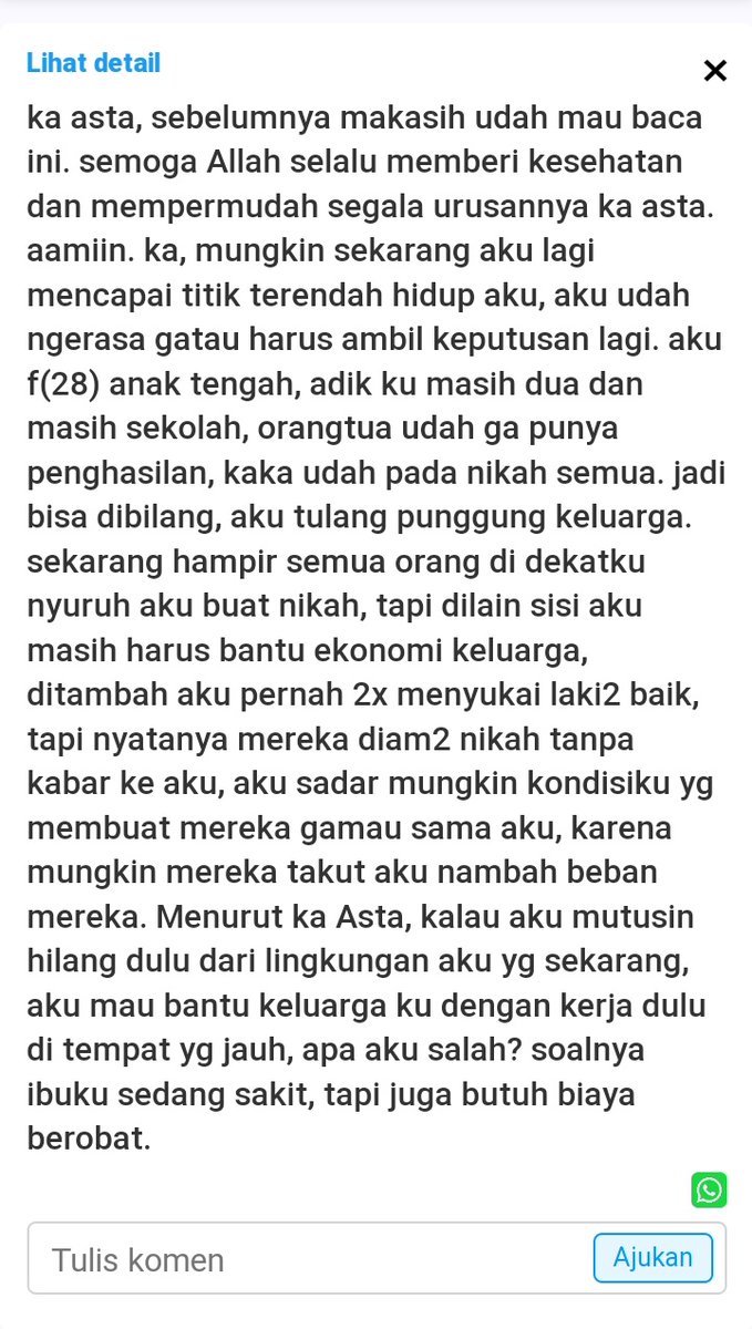 jellypastaa's tweet photo. aku jawab ini dengan pengalaman dan apa yang pernah aku rasakan.

pertama, orang yang berbakti kepada orangtua dan menafkahi keluarganya mempunyai banyak keutamaan. aku saksinya, Allah tepati janji.

dari usia 21 tahun, selepas ayahku berpulang, aku drop out dan cari nafkah untuk keluarga.

dua adikku masi sekolah dan kuliah. masa itu, aku terlibat hutang 1.2 milyar dengan saldo di rekening ga lebih dari 50jt.

aku cicil hutang itu sambil nafkahi keluarga dan membiayai sekolah adikku. 5 tahun aku hidup kayak gitu, sampai hutangku lunas dan adikku yang pertama lulus kuliah.

selepas adikku lulus, dia pun menikah. tinggal 1 lagi adekku yang masi SMA.

semasa adekku yang terakhir SMA, tahun 2015 aku dapat kabar tentang bayi yang ditelantarin orangtuanya di rumah sakit dekat rumahku.

aku dan ibuku datang ambil bayi itu dari rumah sakit, kami rawat dia dari merah kulitnya. (sekarang udah kelas 4 SD doski~~)

jadi bertambah yang harus kunafkahi, kan? tapi rejeki, walau ga banyak dan melimpah ruah, selalu ada aja.

2021 puncak dari segala takutku, ibuku jatuh sakit. kritis karena gagal ginjal dan harus cuci darah.

butuh biaya ga sedikit, awal didiagnosa aja, aku butuh biaya 4jt.

kondisi finansialku waktu itu hancur lebur selepas pandemi. uang di sakuku cuma ada 1jt. ini terbuka aku sama kalian, ga peduli ada orang terdekat baca atau engga.

aku gadai laptopku, dapat uang 5jt.

aku bayar biaya administrasi dan mobilisasi buat ibu berobat, 1jt sisanya aku buat berdagang, sementara 1jt yang awal aku keep buat jaga-jaga.

itu agustus 2021, saldoku segitu.
september 2021 usahaku meningkat tajam, saldo jadi 100jt.
oktober 2021 naik jadi 300jt.
november 2021 naik jadi 750jt.

semua biaya bisa kubayar; rumah sakit, mobilisasi, bahkan aku sewa kamar hotel selama sebulan supaya mamakku dekat ke rumah sakit (karena mamakku sebulan sebelum berpulang, makin kritis. jadi gabisa jauh dari rumah sakit).

*buat yang ortunya hemodialisa pasti tau gimana repotnya kalo selang belom pindah ke lengan.

tapi udah takdirnya, tanggal 30 november, ibuku berpulang.

uangku pun pelan-pelan surut, mentalku juga ikut drop dan gatau mau ngapain dengan uang.

saranku, kalo lah masi dibutuhkan dirumah, jangan pergi jauh dari rumah. ada jalan, percayalah.

Allah bilang apa?
'maka bersabarlah kamu dengan sabar yang baik'

jadi sekarang ini ada 3 keutamaan yang Allah kasih samamu;

1. keutamaan orang sabar.
2. keutamaan merawat orangtua.
3. keutamaan mencari nafkah untuk keluarga.

sabar.
aku udah rasain banyak hal mulai dari senang, sedih, susah, kalut, tapi kalo diruntut semua itu memang berjalan di waktu yang tepat.

gada yang sia-sia.
gada yang meleset, semuanya sesuai dan harus dilewati.

jadi saranku, tutup kuping, rawat ortu, nafkahi keluarga, cari kerjaan yang dekat rumah, sambil belajar juga. pelan-pelan aja, bisa insha Allah :)

dan kurang tepat lah rasaku kalo tinggalin ibu dalam keadaan sakit, kecuali ada yang rawat.

oia, belajar banyak hal juga, biar kalo ada kesempatan, bisa diambil.

mungkin ada saran dari yang lain? bisa reply dibawah yaa~

yourpal,
jellypastaa.