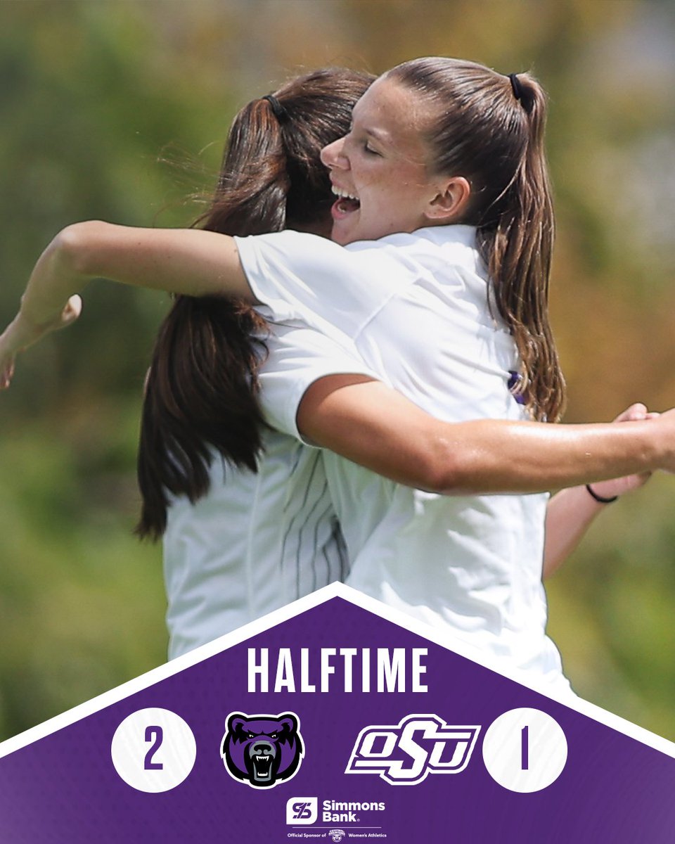 UCAWomensSoccer's tweet photo. Not one, but 2⃣ goals in the first half, and we take a 2-1 lead over the Cowgirls into the locker room at halftime!

#BearClawsUp https://t.co/uAfTrdSdro