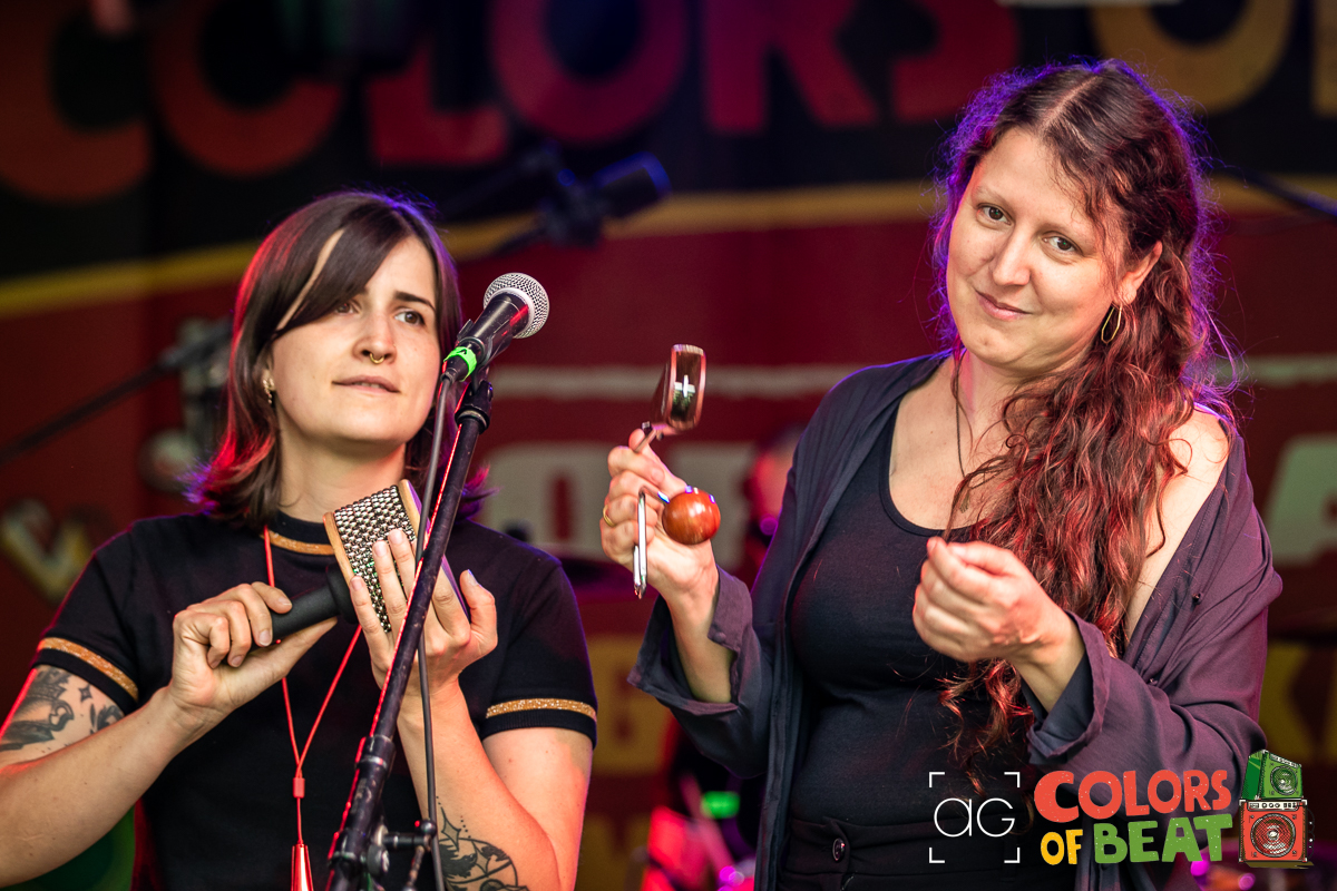ashleygrebphoto's tweet photo. Another splendid final festival day at Colors of Beat with The Easy Notes, Richards Kindermusikladen, @LuisaLaakmann, @skaburbian, Unlimited Culture, Tóke, @SaraRootsLugo, @mono_nikitaman and @skarramucci.
#colorsofbeat #cob #reggae #festival #livemusic #photography https://t.co/E4klAuFQNa