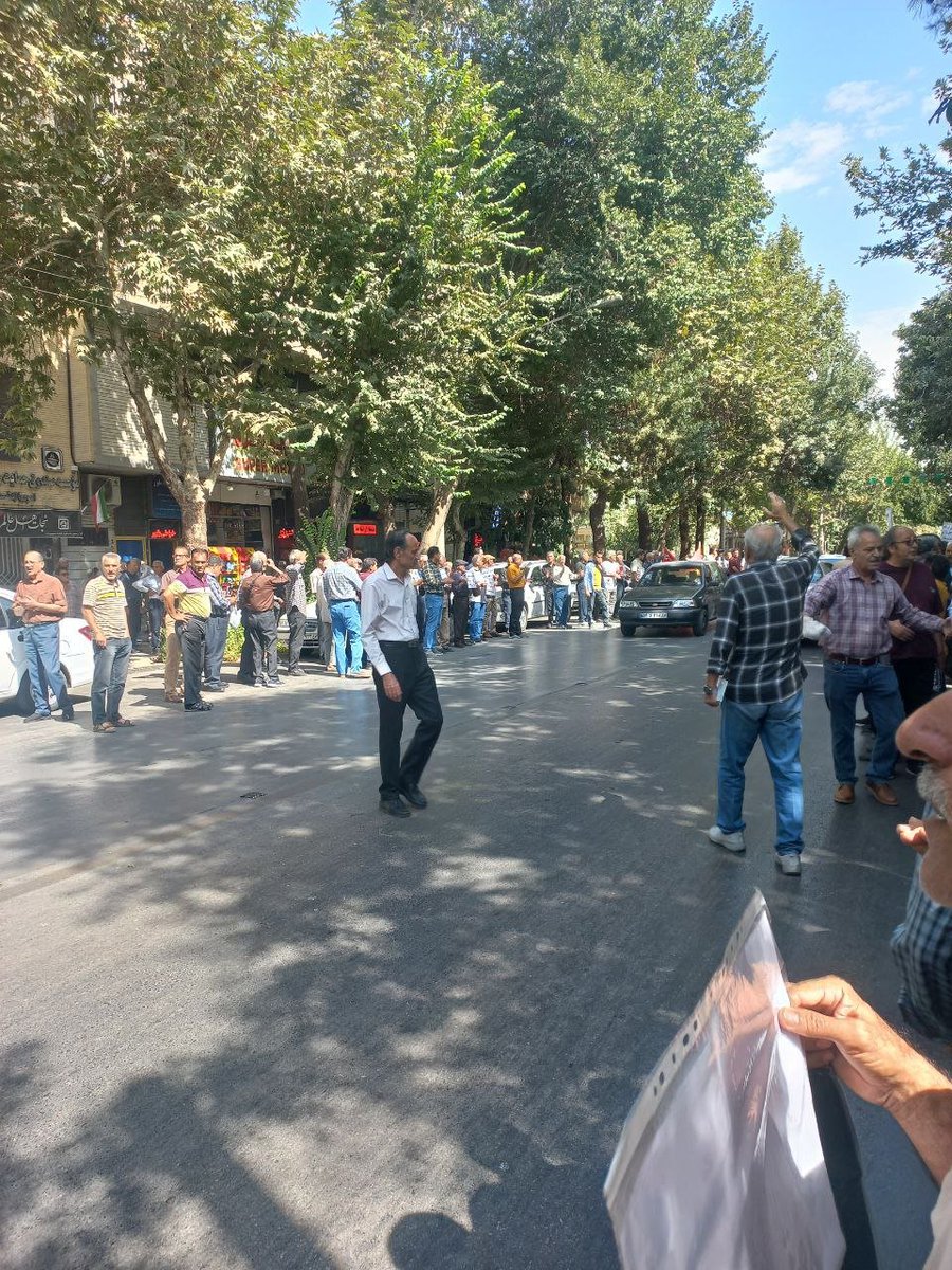 September 3—Isfahan, central #Iran Protest rally by retirees of the steel industry, demanding higher pensions and other basic needs. #IranProtests