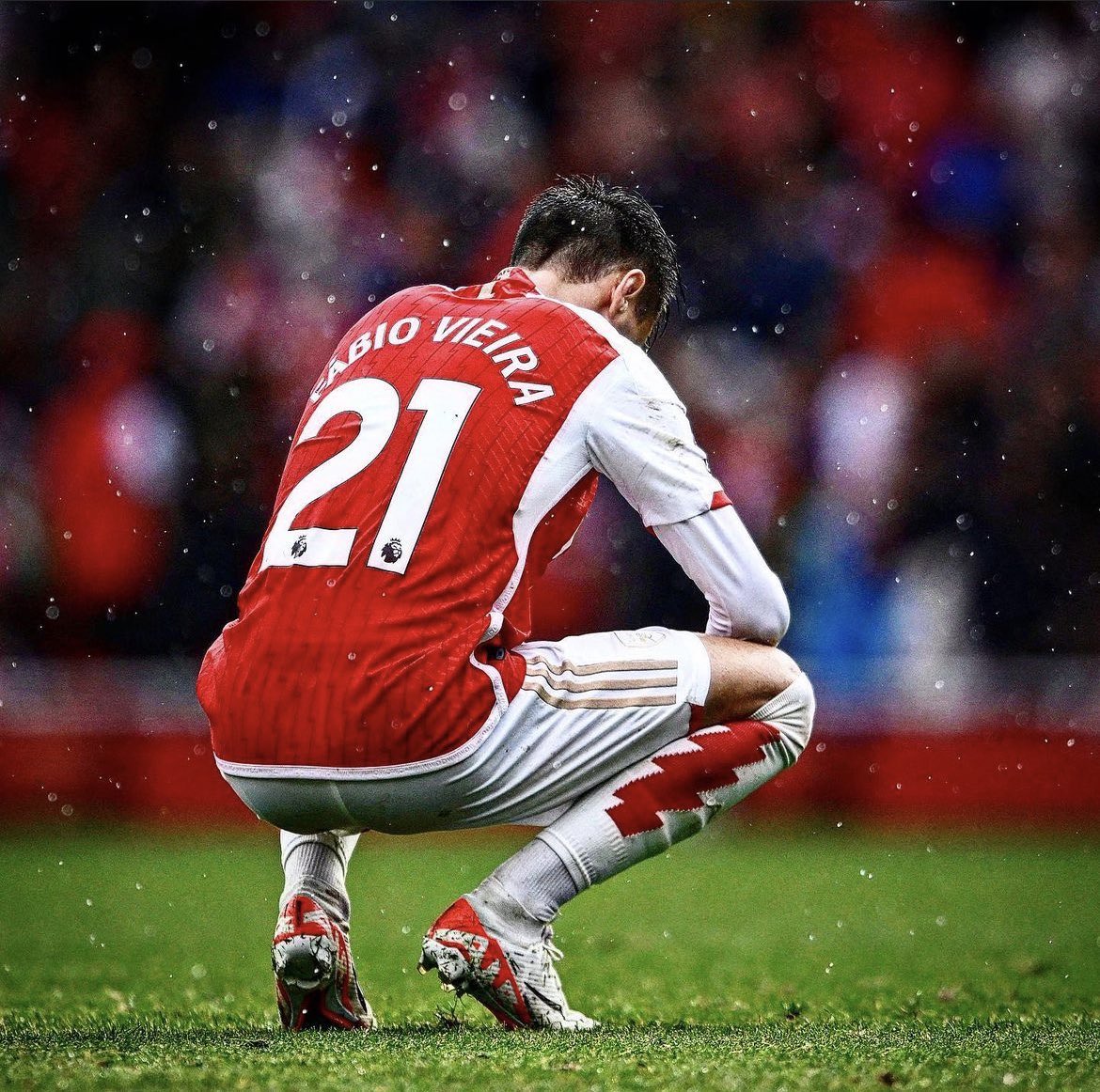 EduardoHagn's tweet photo. He’s just a different player now. The intensity and the quality he’s showing right now are what we always wanted from him. A deadly left foot that will certainly give us more than a couple of memories. Fábio Vieira. 🇵🇹 https://t.co/aMzfnwI2I8