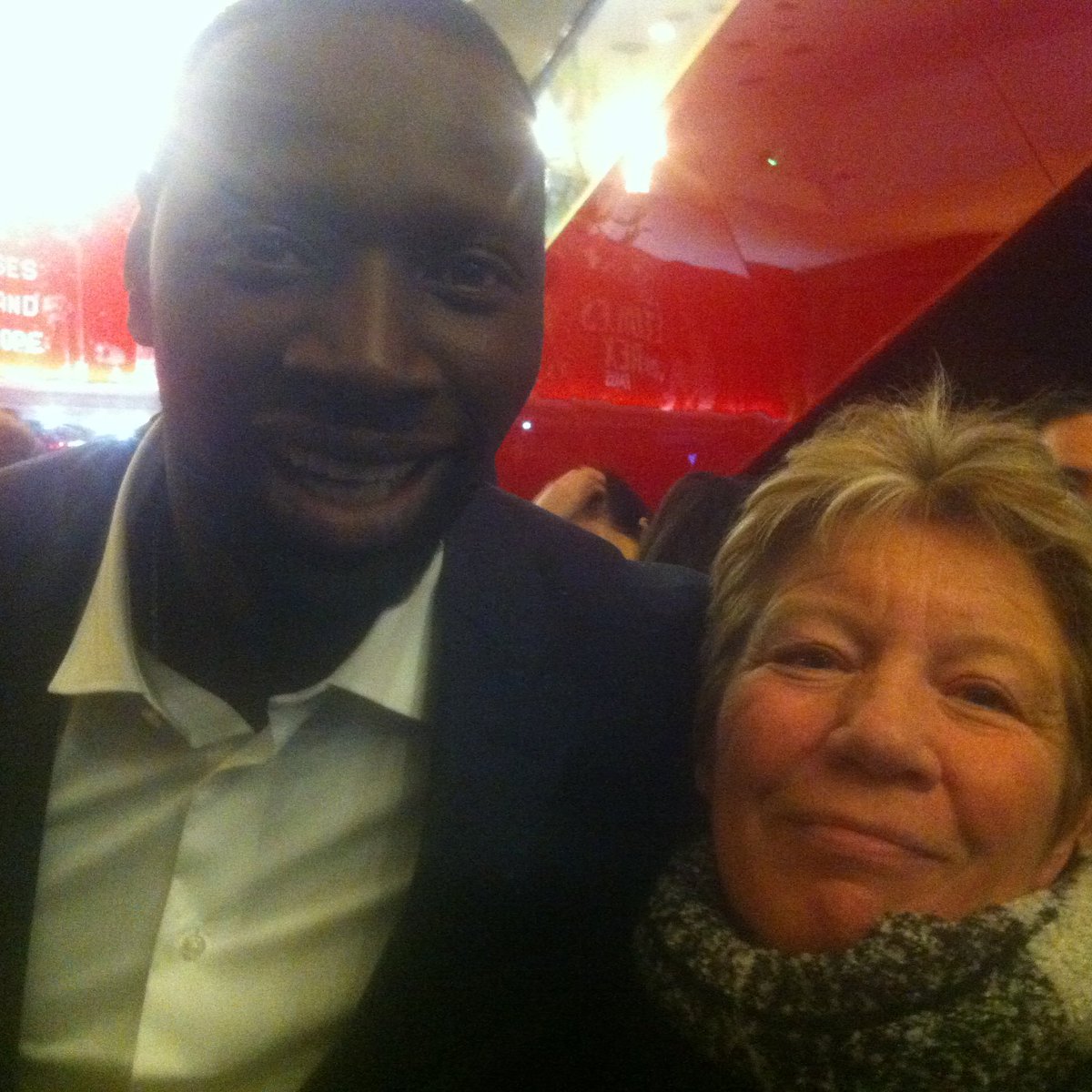 cathy_sau's tweet image. Ce soir #tf1 #Intouchables avec mon acteur préféré ❤️❤️ @OmarSy