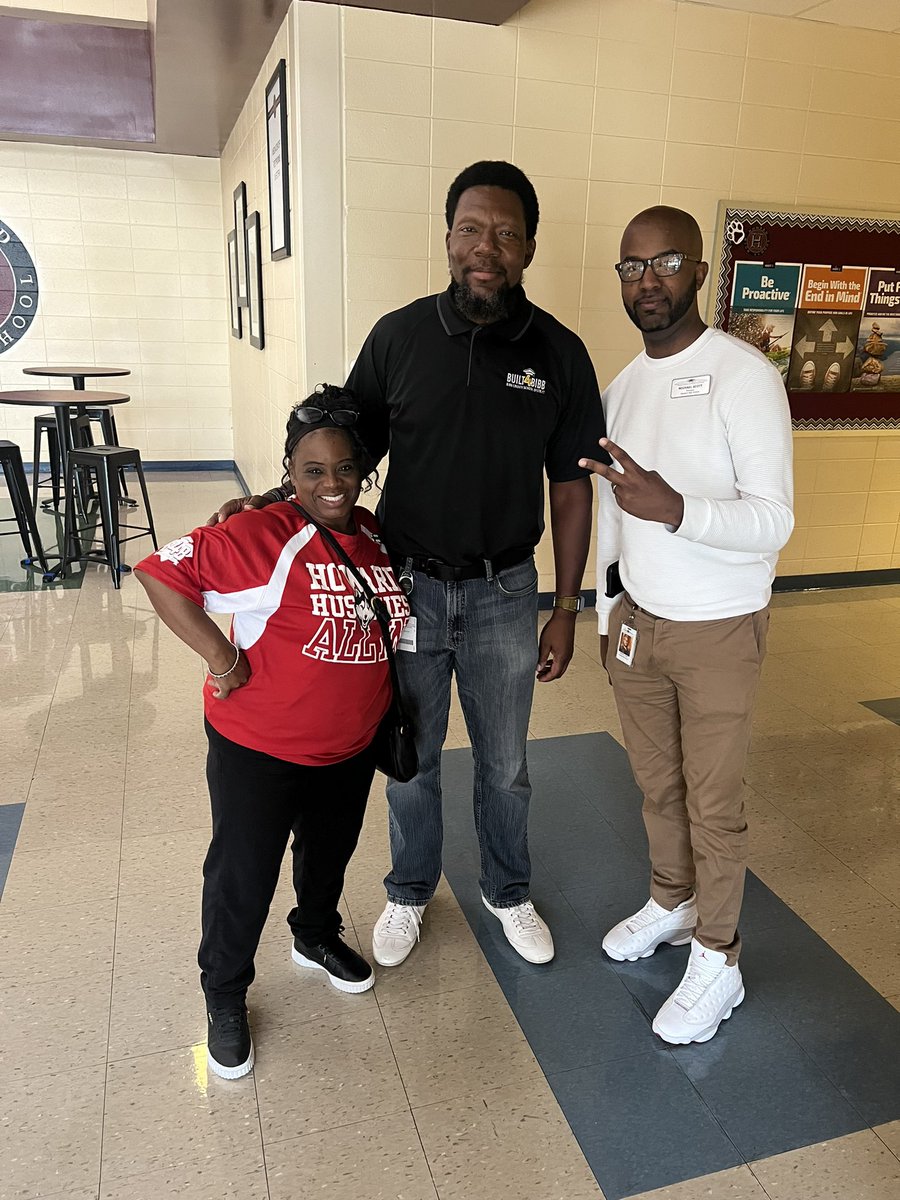 Visit from our Executive Officer- Always a great day of teaching and learning at Howard High School!