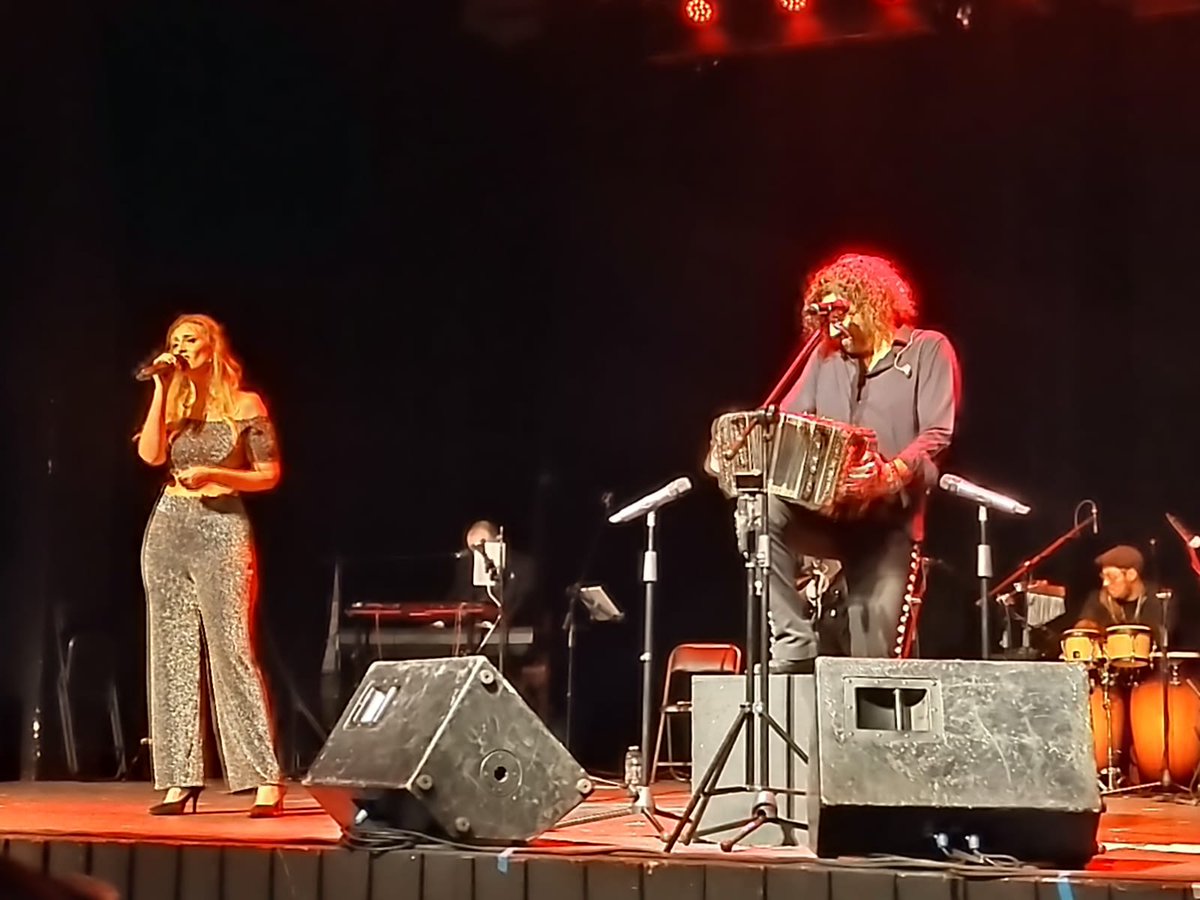 #CDMX ❤ Esto fue un poco de lo que vivimos en el concierto de <a href="/pabloahmadtango/">Pablo Ahmad</a> desde el nuevo Teatro Silvia Pinal. 🎶 

¡Gracias por acompañarnos!