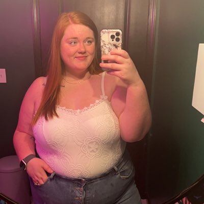 lovelycaylin's tweet photo. #NewProfilePic https://t.co/8AjTkEAvEC