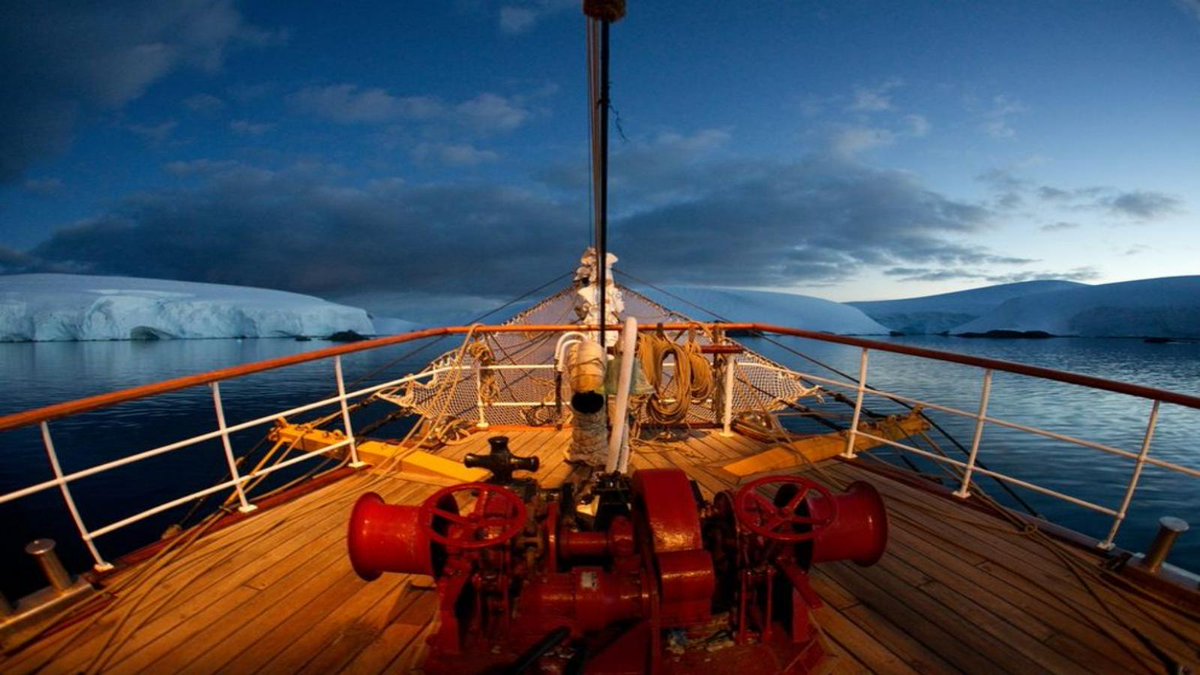 Yesterday's #WhereTaken Puzzle 188 answer was ANTARCTICA

Common first guesses:
ANTARCTICA, GREENLAND

The most common incorrect guess: GREENLAND

1️⃣ 🟦🟦🟦🟦🟦🟦🟦 58%
2️⃣ 🟦🟦🟦🟦 34%
3️⃣ 🟦🟦 6%
4️⃣ 🟦 1%
5️⃣ 🟦 1%
6️⃣ 🟦 0%
❌ 🟦 1%

wheretaken.teuteuf.fr