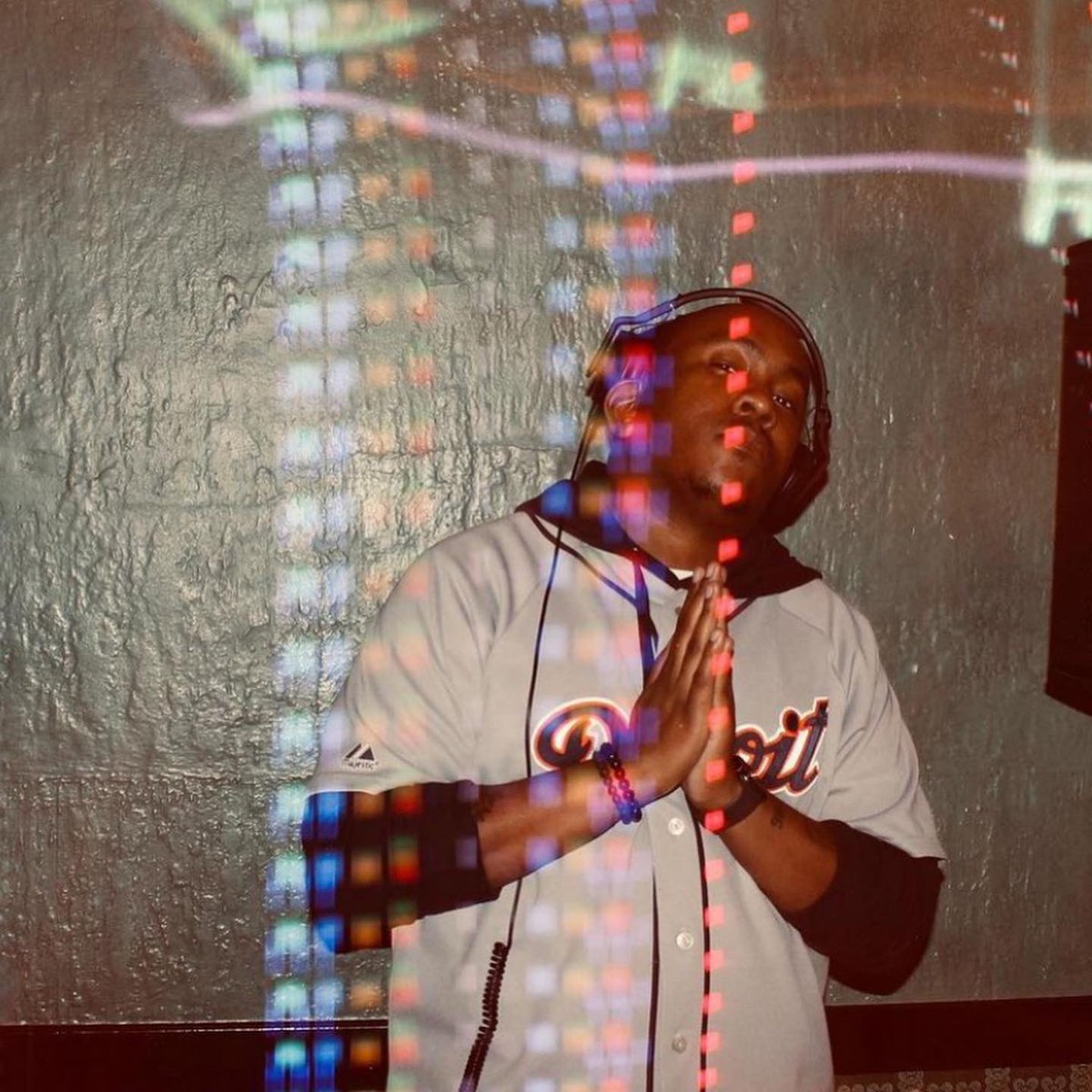 <a href="/GDNSS/">Goodness</a> with La Familia today! <a href="/djlowkey/">DJ Low Key</a> <a href="/lazyeyez/">DJ Lazy Eyez</a> <a href="/IAMSLOTA/">Slot-A</a> Denver see you soon! 🛬 ✊🏽