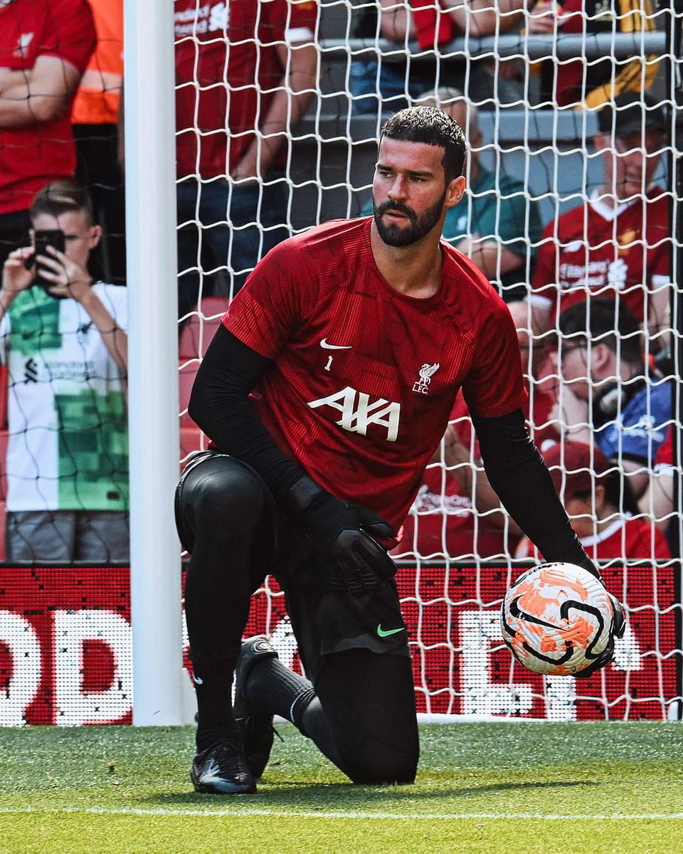OpinionNg's tweet photo. Clean cut; clean sheet 👏👏👏
Best in the world💪
@LFC @premierleague https://t.co/UKc6gWWeOw