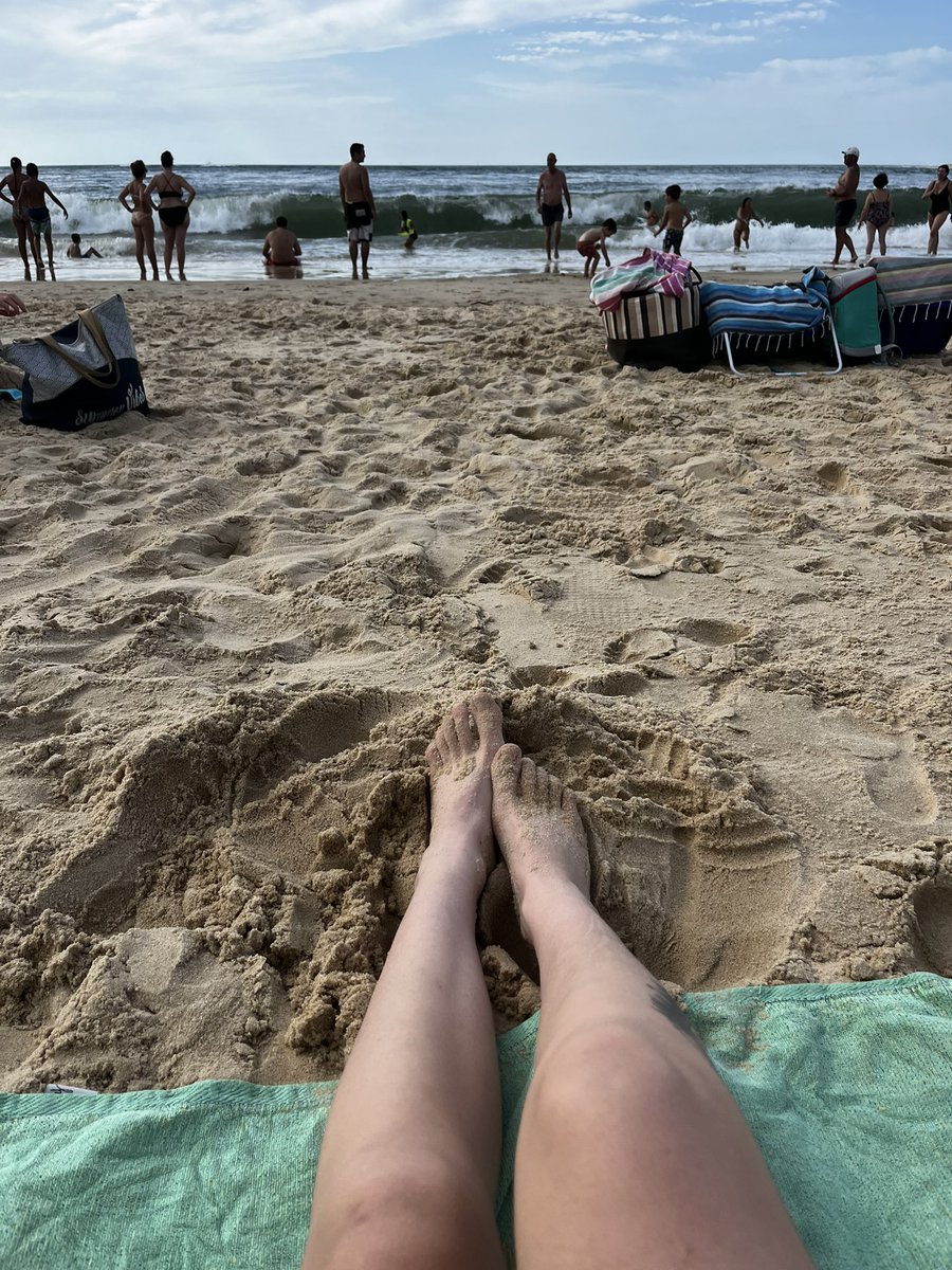 CreesyMissy's tweet photo. En vacances, les pieds dans le sable pendant que tu bosses pour me satisfaire 👸🏽

Domina moneymiss moneyslave findom Feetfetish 420domme ganjagodess https://t.co/eAHWF9NZqL