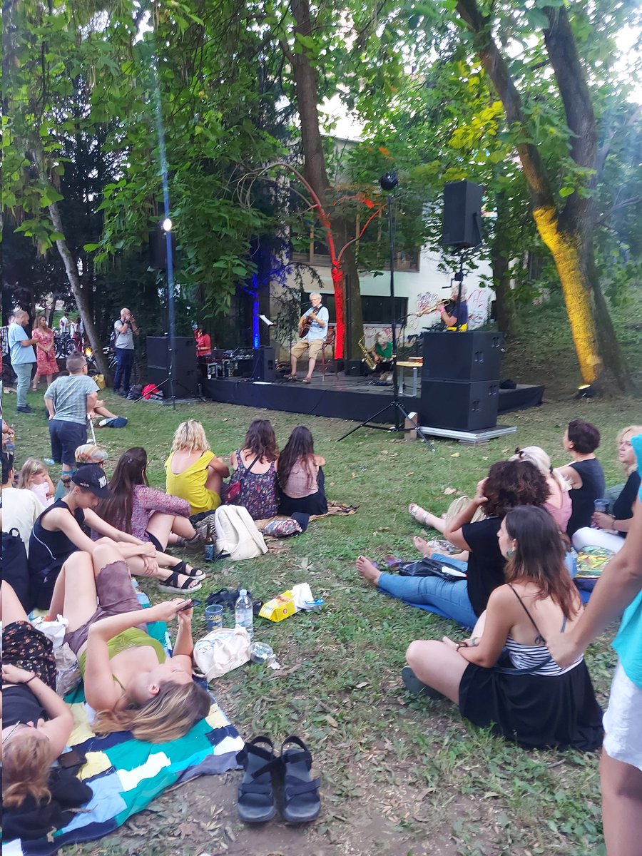 Ugodno iznenadenje!!! FANTASTICNI RUNDEK🎶❤️🎶