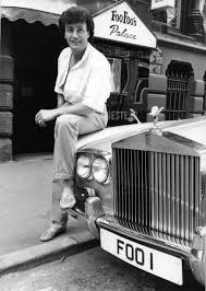 David Walker tweet media