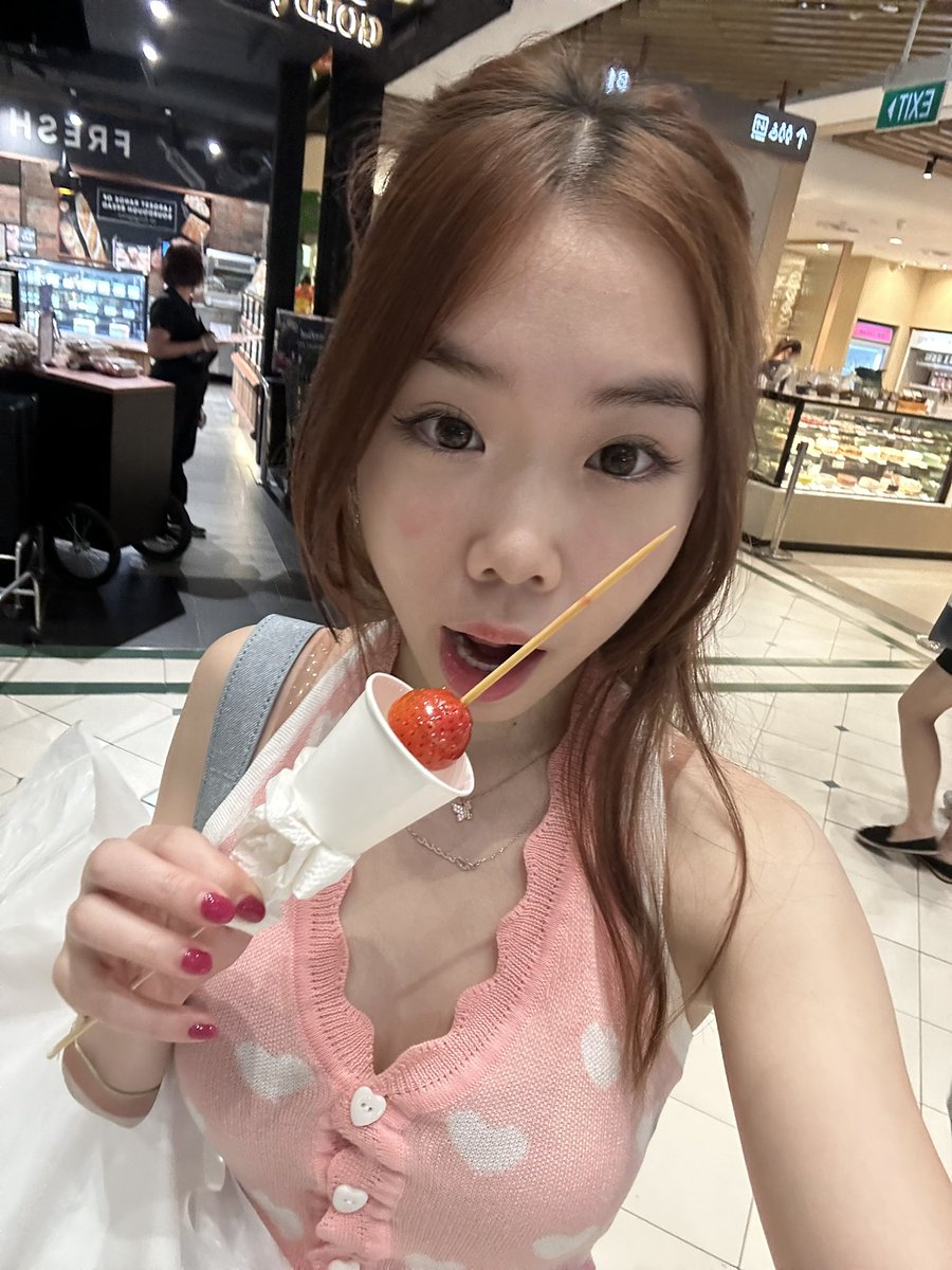 ; tricia ♡ tweet media