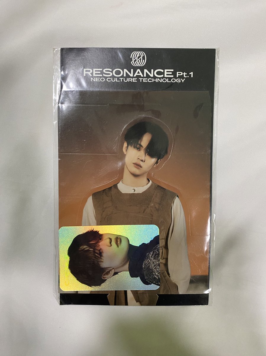 dearnctgo's tweet photo. wts nct 2020 holo standee set sealed 

• chenle resonance pt.1 
• rm25 excl postage 
• dm to buy 

#pasarNCT #pasarNCTmy https://t.co/52nVlwSe8u