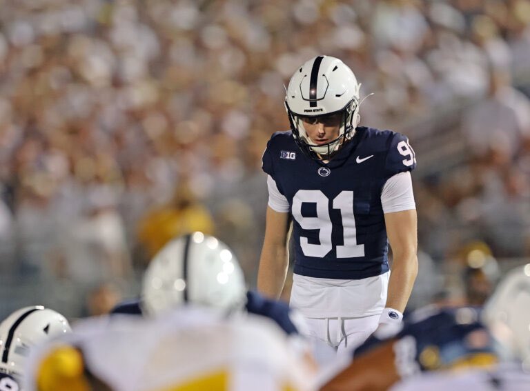 Grateful to live my dream last night in Beaver Stadium. Thank you to the best fans in the country for making it an amazing night for my family and I! 1-0. #WeAre