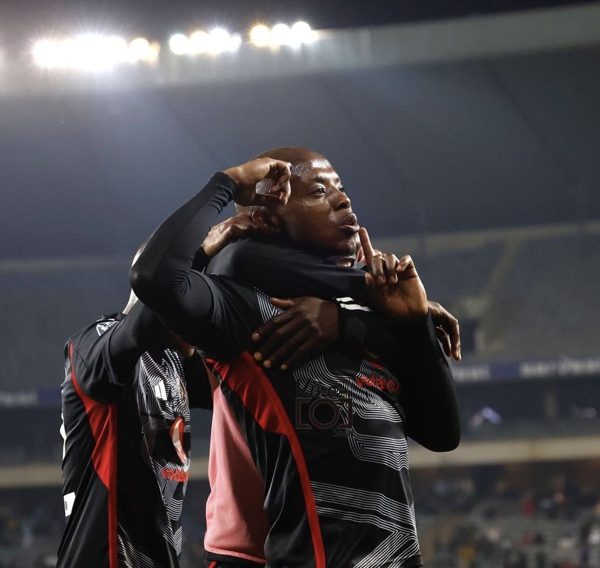 Scott Chickelday (@scott_c9) on Twitter photo This guy! <a href="/Lepasazakhele/">Zakhelelepasa</a> cannot stop scoring for <a href="/orlandopirates/">Orlando Pirates</a> so happy for him!! Another win too! π΄ββ οΈ #OnceAlways This guy! <a href="/Lepasazakhele/">Zakhelelepasa</a> cannot stop scoring for <a href="/orlandopirates/">Orlando Pirates</a> so happy for him!! Another win too! π΄ββ οΈ #OnceAlways