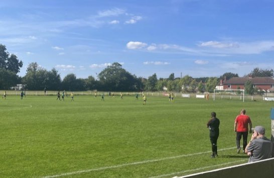 KivetonParkFC's tweet photo. A stunning start to the season for our women’s first team!

They put reigning champions @BentleyLadies to the sword in emphatic style - Sara Tyler (2), Sky Hughes (2) and Millie Simms on target in a comprehensive 5-2 win. https://t.co/sBxdMUqdCX
