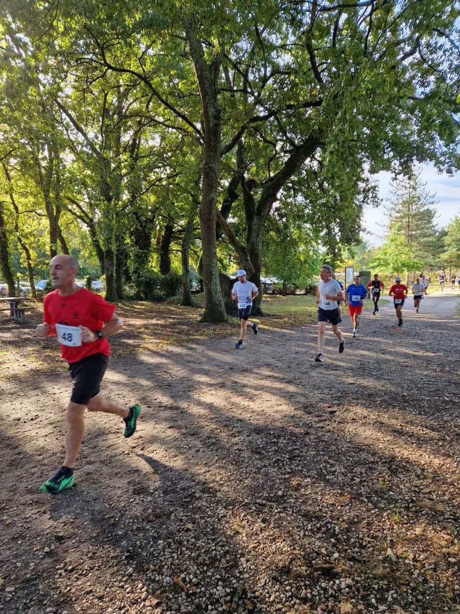 christinebost's tweet photo. Seconde édition #Eysines de la Course Nature du Pinsan. L’occasion pour certains de découvrir ou re découvrir le domaine du Pinsan qui fête cette année ses 40 ans ! Un immense merci à notre service des sports, aux bénévoles et aux élus présents #sport #coursenature https://t.co/corXaRynTM