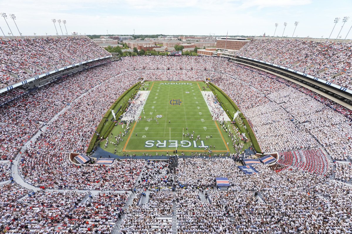 Thank you to the Auburn Family for being part of the largest crowd in Jordan-Hare Stadium history! 8️⃣8️⃣,0️⃣4️⃣3️⃣ #WarEagle