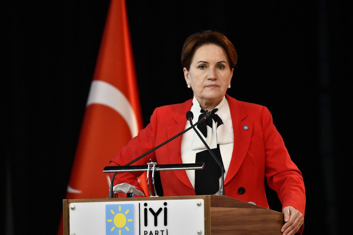 whisperhaber's tweet photo. Meral Akşener: 

“Türk olduğu ve FETÖ’cü olmadığı tescilli tek genel başkan benim.” https://t.co/ilHhYF3fuZ