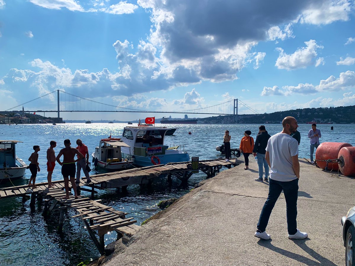 jesuispelin's tweet photo. Un dimanche à Cengelkoy, Istanbul ❣️ https://t.co/Yka0y15lyW