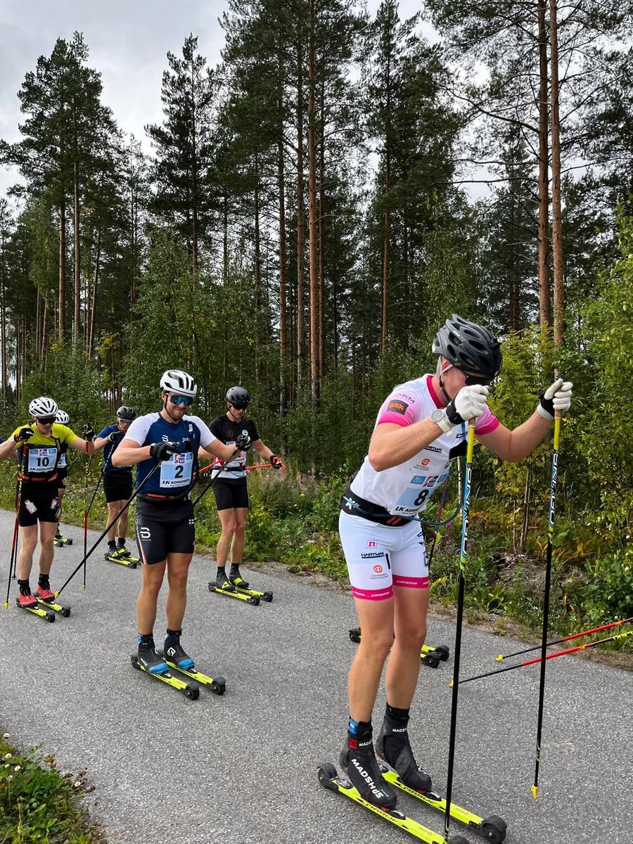 Bra säsong start för# Team Edux och# Team Mäenpää @lakesaimaarollerski @isacholmström @davidsulkakoski