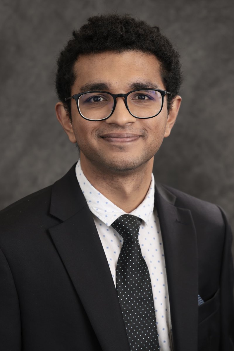 Hello #MedTwitter! My name is Shreyas Bellur and I am applying to #generalsurgery for #match2024. I am passionate about CT surgery, trauma surgery, and operative outcomes. Hobbies - 🎮🧶🎸🎻 Looking forward to meeting you all! @StJohns_Blr @MiamiCancerInst @Inside_TheMatch