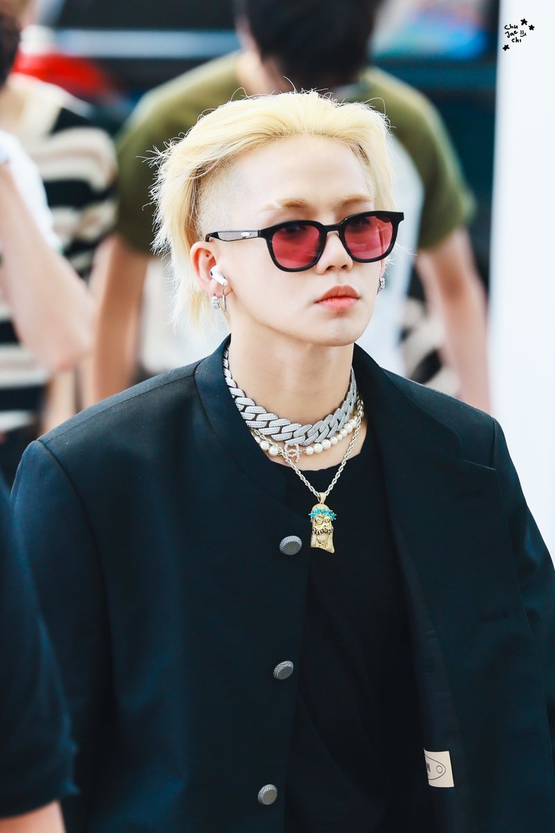 chujaechi's tweet photo. 230901 #최현석 #CHOIHYUNSUK https://t.co/Kt7jwZt2Jw