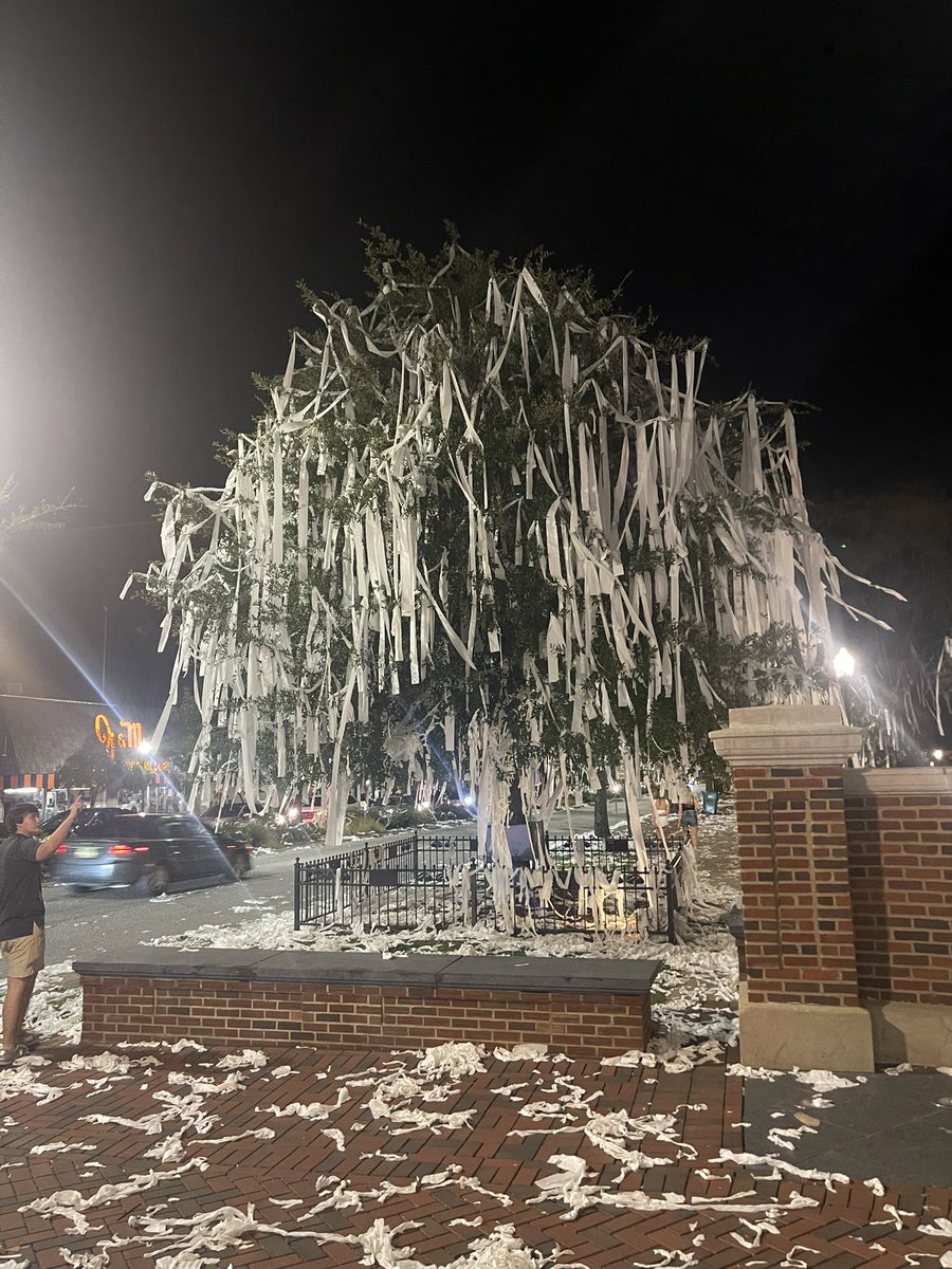 SethMalone95's tweet photo. War Damn Eagle
#WarEagle #ToomersCorner #FreezeWarning #SeasonOpener https://t.co/QXmBqIx68K