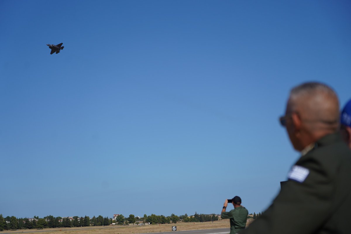 GEN (ret.) Konstantinos Floros tweet media