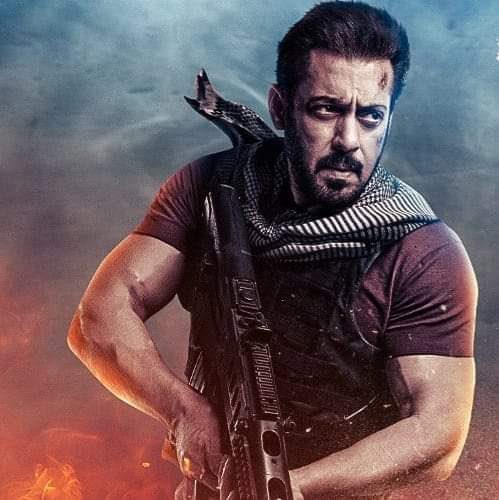 CONFIRMED! Crew Members Name From #Tiger3 Poster : 

An insane, jaw-dropping action spectacle as two super-spies #SalmanKhan and #KatrinaKaif take on their most deadly mission yet.

🔸️ Director - #ManeeshSharma 

🔸️ Story - #AdityaChopra 

🔸️ Screenplay - #ShridharRaghavan