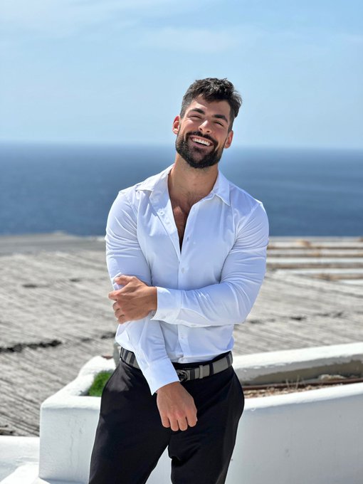 Love y&rsquo;all❤️🇬🇷 https://t.co/Q6mu4QElmp