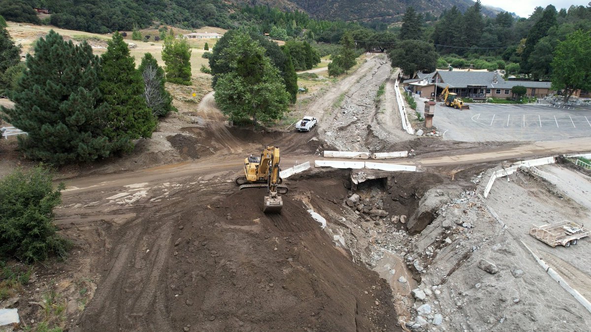 SBCounty's tweet photo. County crews are making progress clearing and repairing roads and bridges blocked and destroyed in the aftermath of Tropical Storm Hilary. 🚜 🚧
For more on this story, click here: https://t.co/IQiACCRf1q
#road #roadcleanup #oakglen #yucaipa #publicworks #inlandempire #Hilary https://t.co/L4zwyQdiA7
