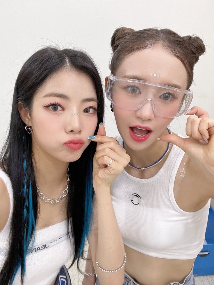 happy birthday jieun! your presence is not forgotten and we all miss you so much. we hope it's a fun and happy day for you 🤍

HAPPY JIEUN DAY
#SunshineJieunDay
#지은이랑_함께_채워준_사랑의_페이지