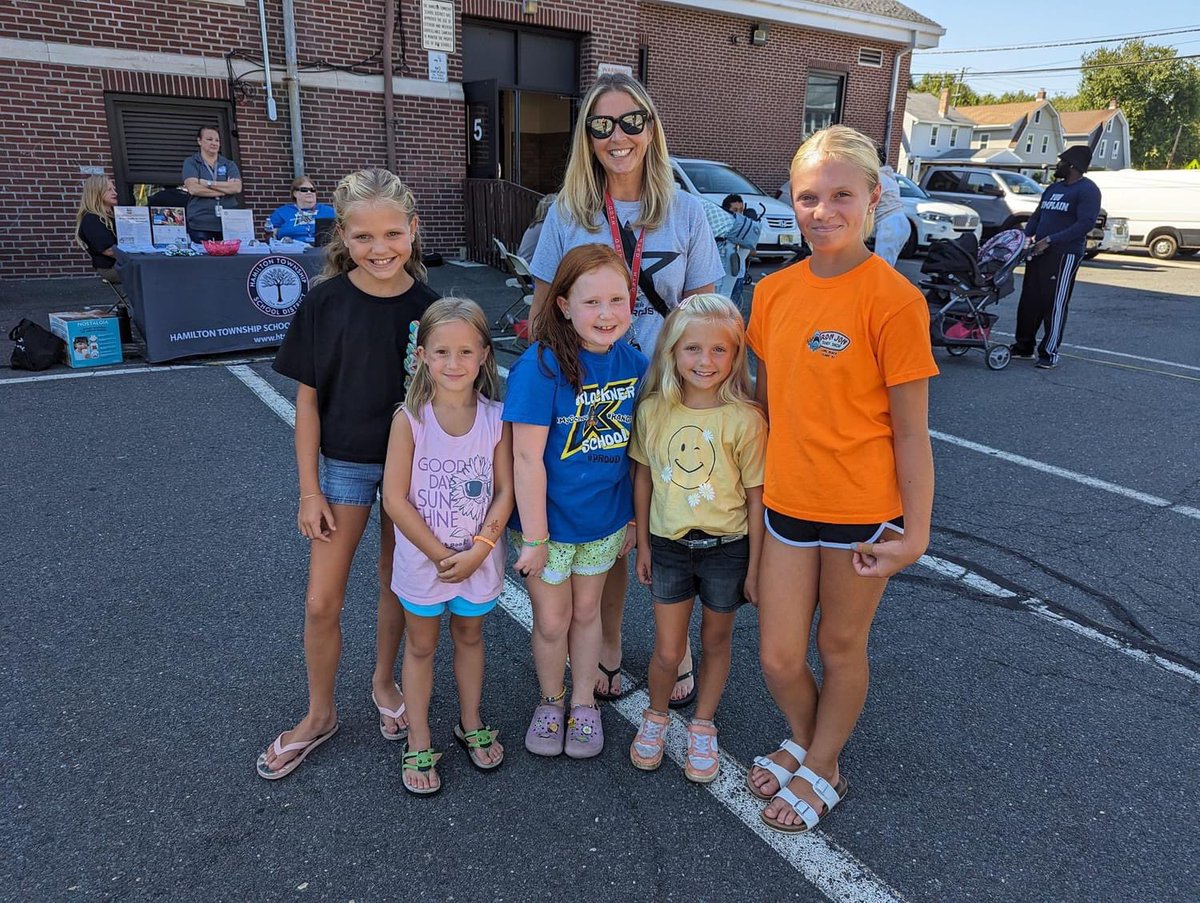 RashaanMonroe's tweet photo. @Htsd_Klockner celebrated the start of our school year with Hopping in the New year family resource event. Thank you to our partners and families for making it a huge success @WeAreHTSD @KlocknerPTA https://t.co/u2uBsxA2mV