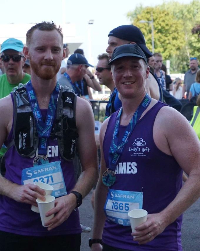 Cheltenham half marathon today with <a href="/Nutrition_X/">Nutrition X - NX</a> raising money for <a href="/EmilysGift/">Emily's Gift</a>

The heat was savage but managed 1:53:40 🏅

If you can, any donations would be massively appreciated!

<a href="/RunCheltenham/">Cheltenham Half</a> 

justgiving.com/page/nutrition…