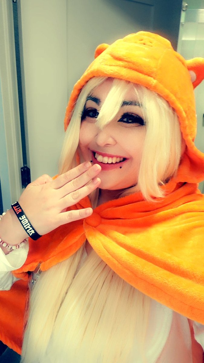 Erzashuzmiya13's tweet image. Today for the last day of the con, I am Umaru-chan from Himouto! Umaru-chan
#cosplay #cosplayer #umaru
#ndk2023
